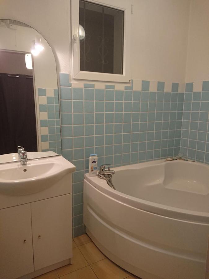 Chambre Aux Portes De Laval Entrammes Ngoại thất bức ảnh